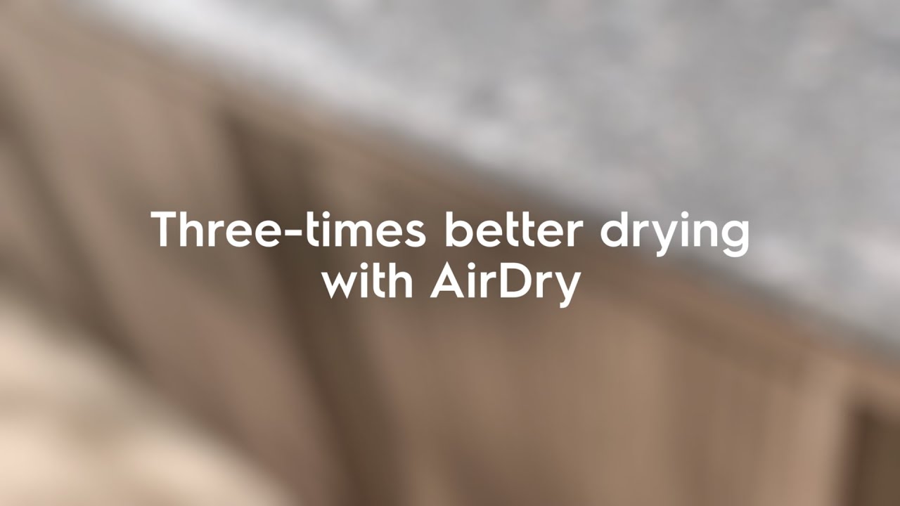 Electrolux 60cm UltimateCare 300 freestanding dishwasher with 13 place settings - Drying with AirDry