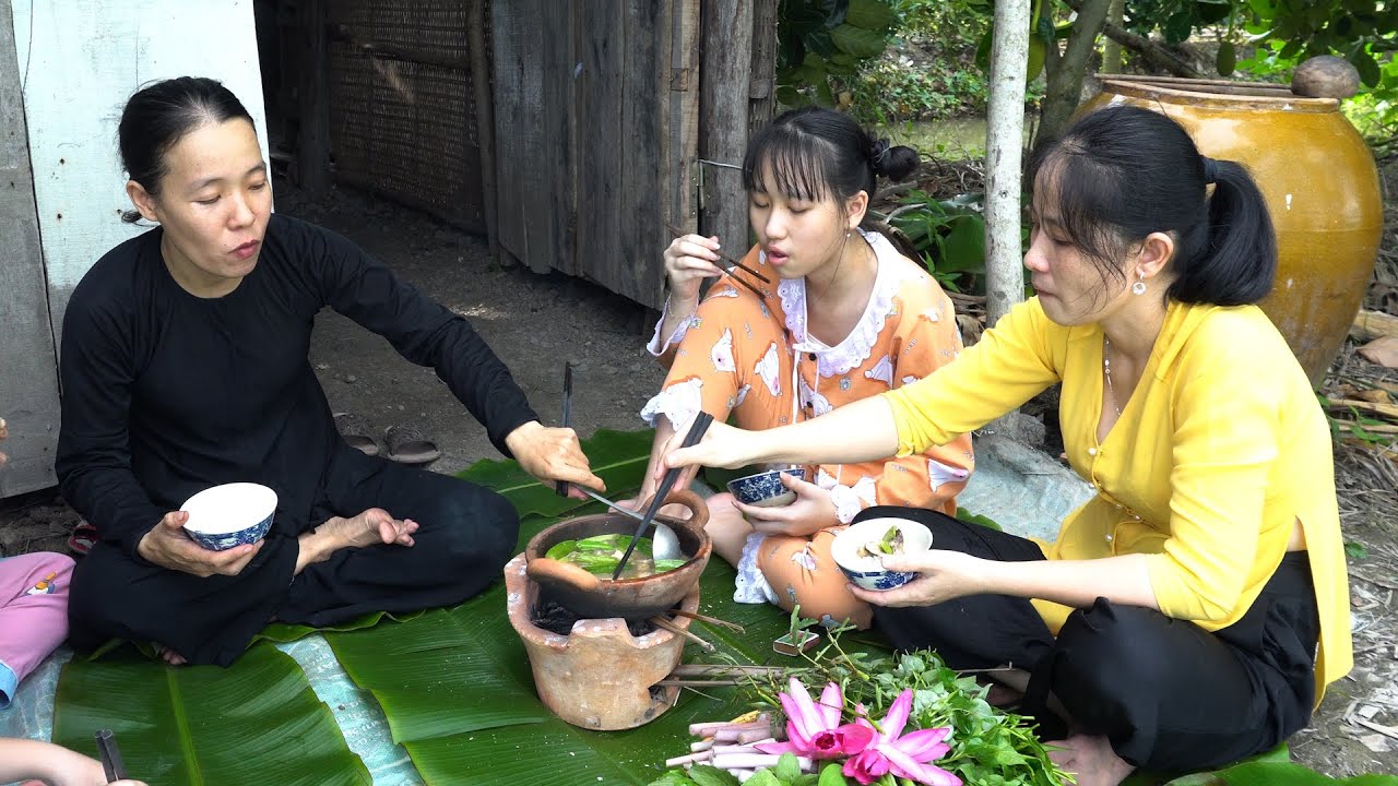 Mắm kho - rau vườn đặc sản Miền Tây