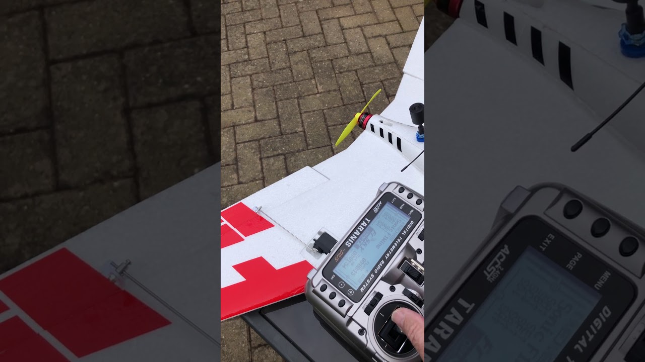 F1 Wing Elevon travel