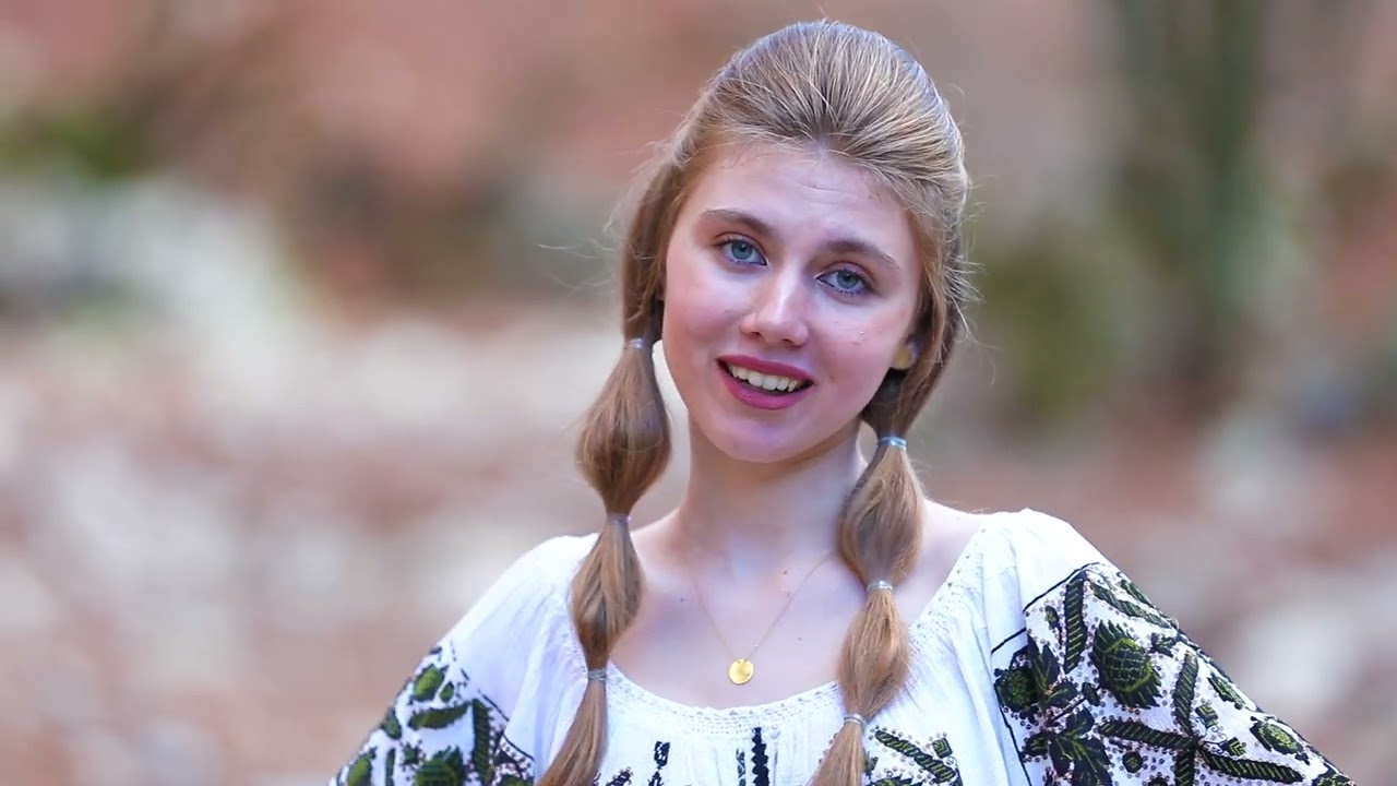 Ana Maria Alexandra Popescu  Neicuta ce gand mai ai !