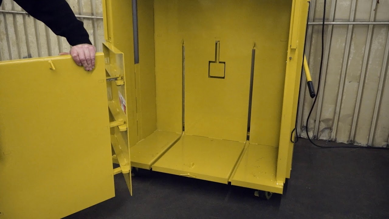 M42BC Vertical Cardboard Baler