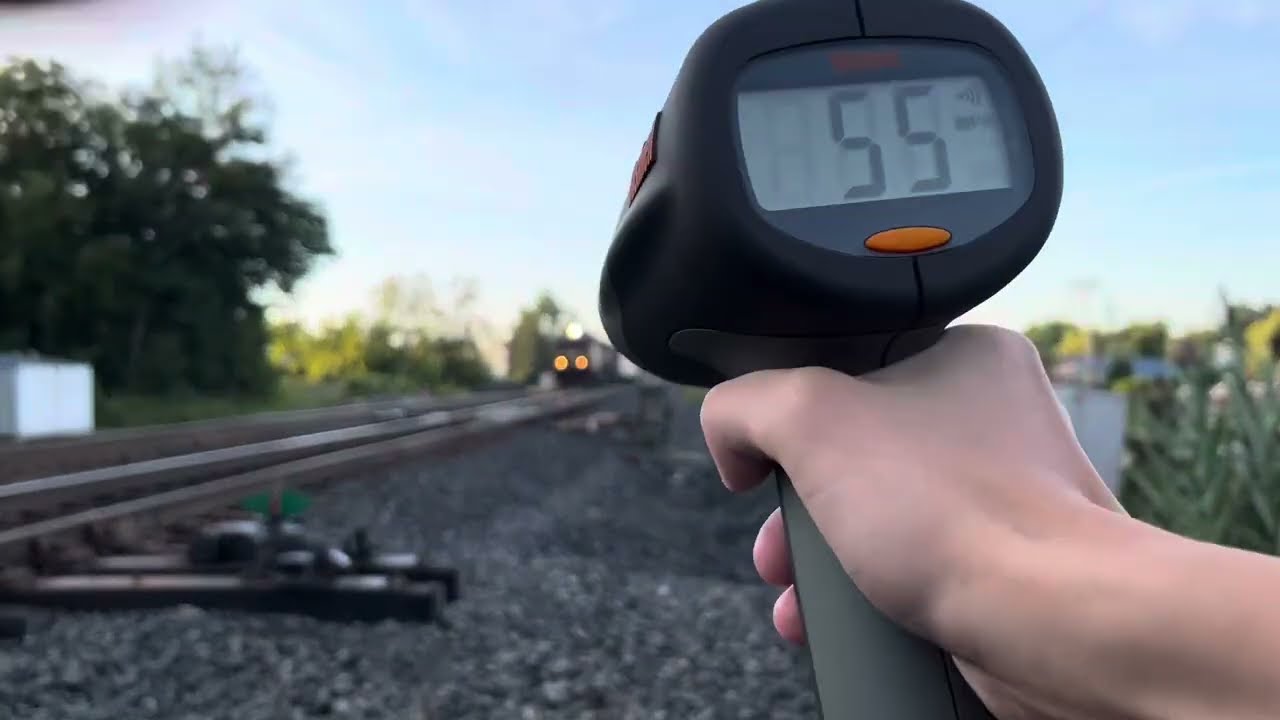9/2/2023 Railfanning Macedonia Ohio UP power, horn spam & more