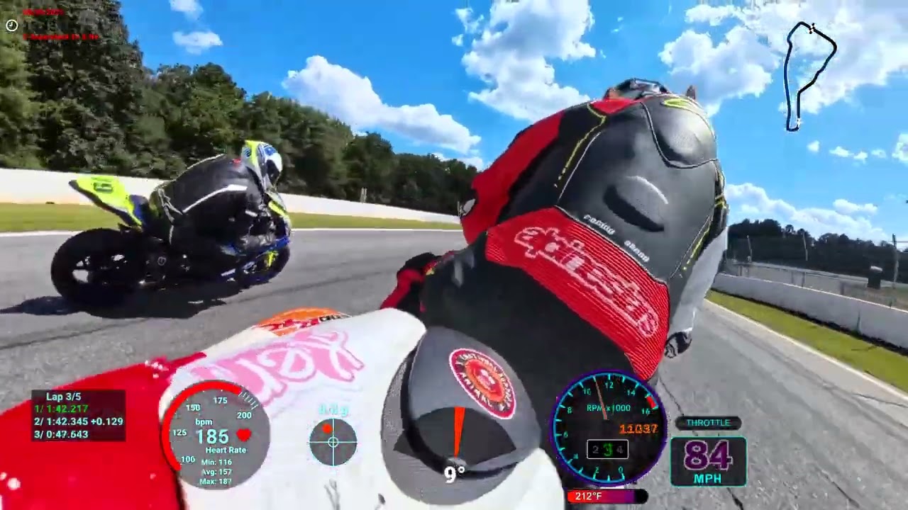 First time rubbing elbows at 120mph! Road Atlanta 8/30/25 WERA C Superstock Nv & Ex Race
