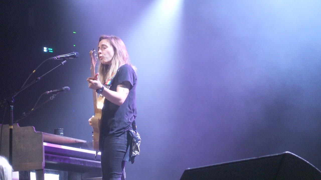Julien Baker - "Rejoice" Live @Brooklyn Steel - 11/7/18