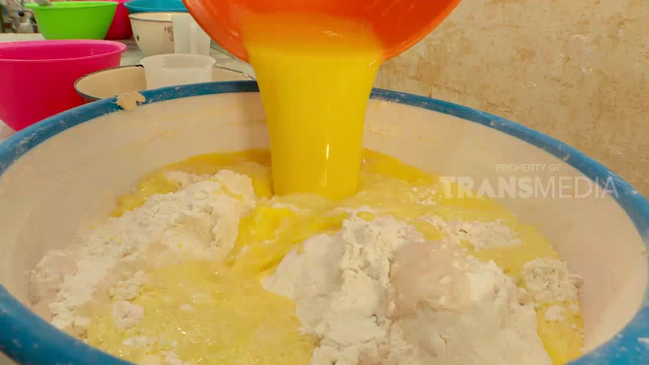 Begini Lho Proses Pembuatan ROTI BLUDER Yang Legendaris Itu | RAGAM INDONESIA