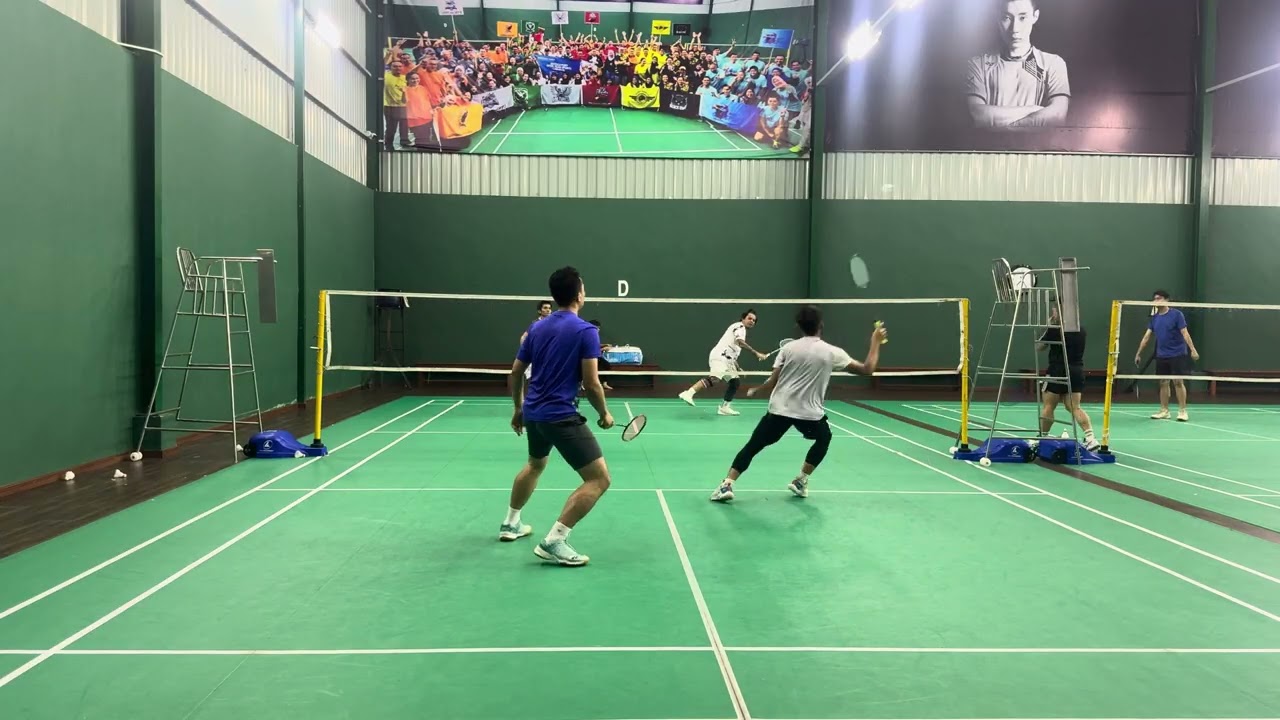 Badminton doubles sparring (Banz & Wen Vs Estrada & Kenny)