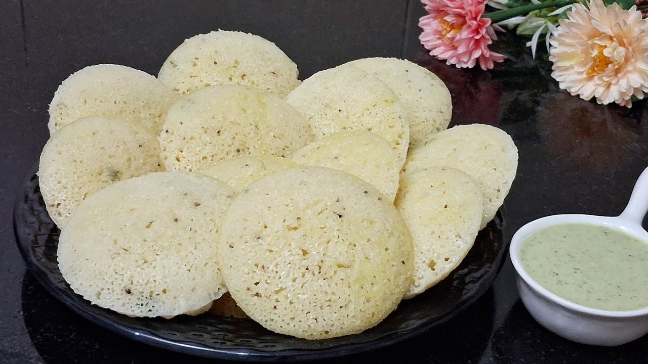 फूली-फूली सूजी इडली रेसिपी | Sooji Idli Recipe | Rava Idli Recipe | Instant Idli Recipe