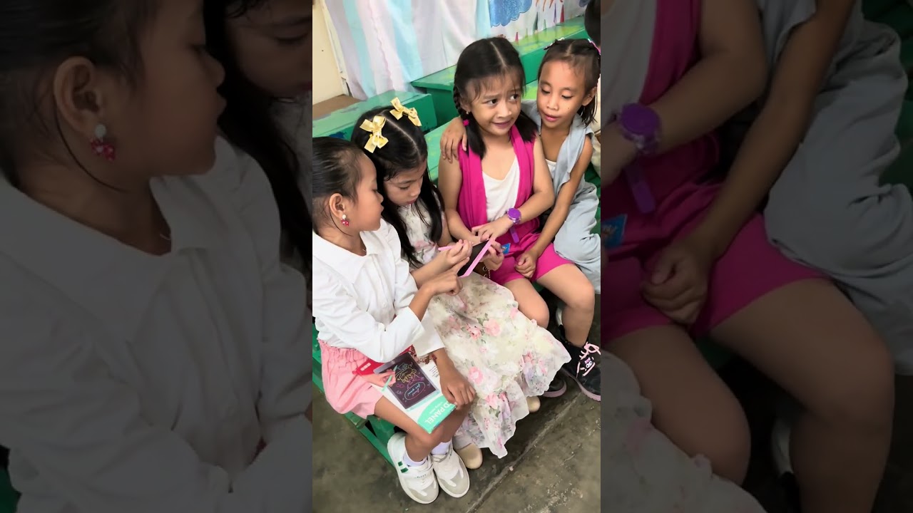 Minivlog: Christmas party nila elyra