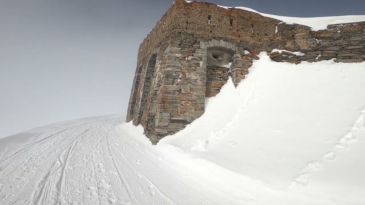 Discovering La Thuile: towards France - Alla scoperta di La Thuile: il versante verso la Francia