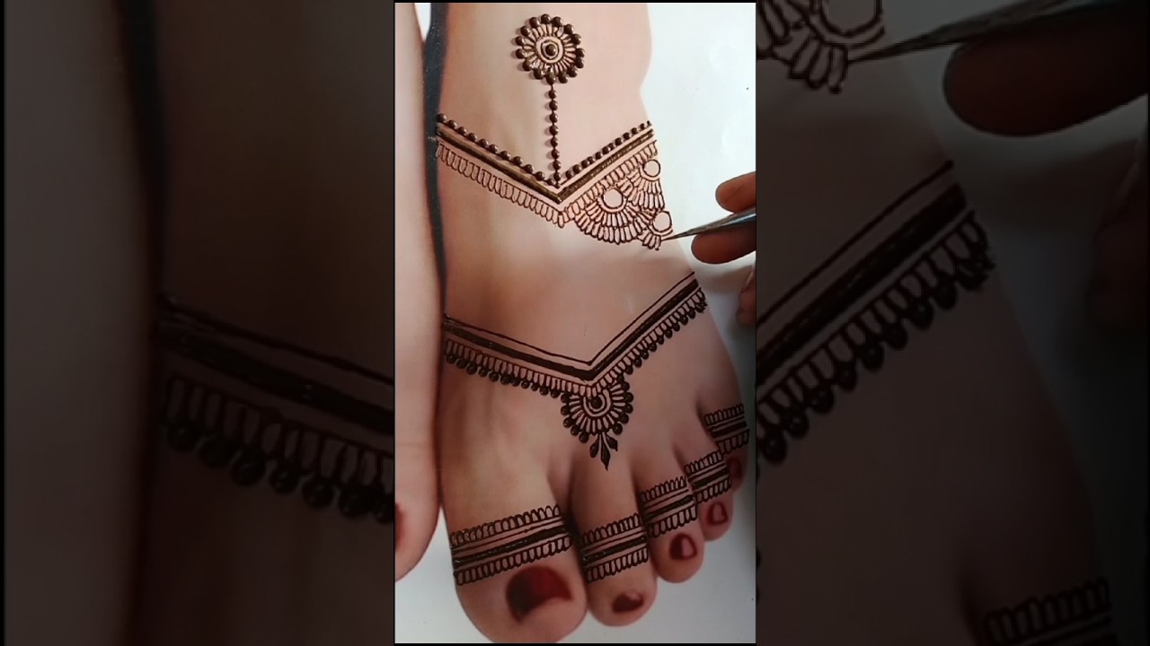 New Stylish Easy Feet Mehndi Designs | Simple Foot Mehndi Design #feetmehndi