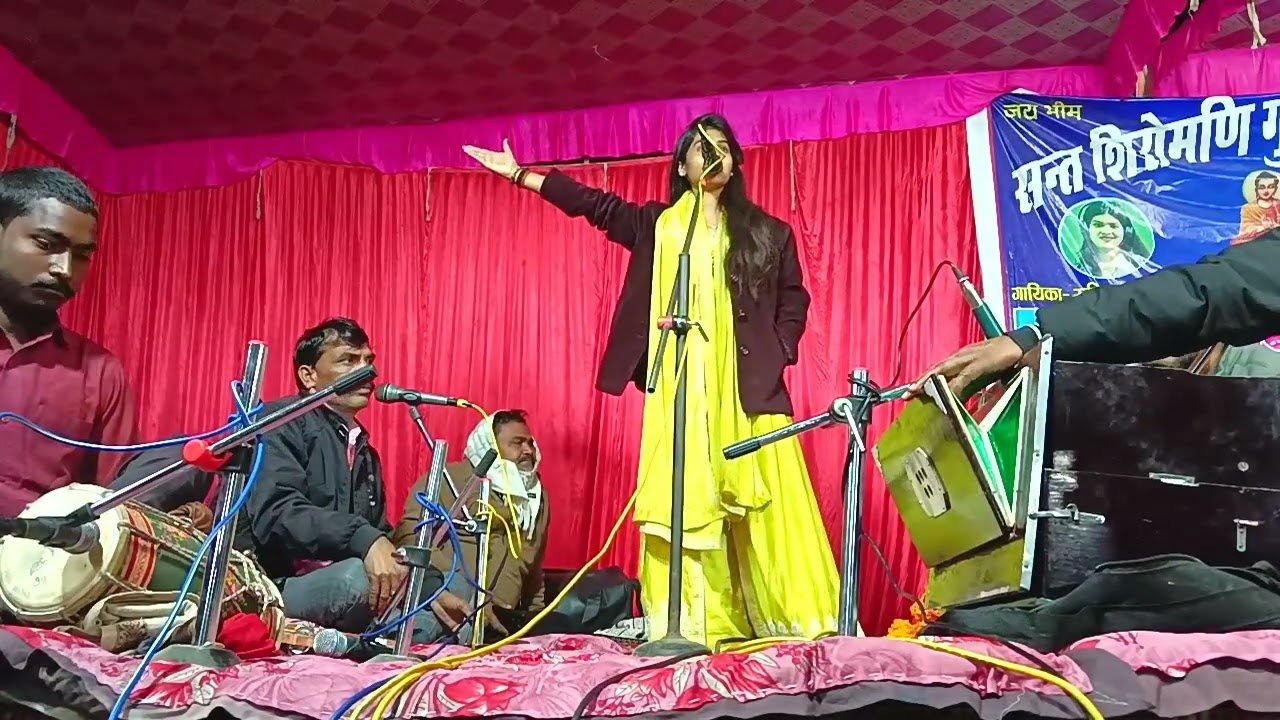 जब मंच पर हुई भिड़ंत रुचि यादव और रामकेवल यादव के साथ #ruchi yadav 