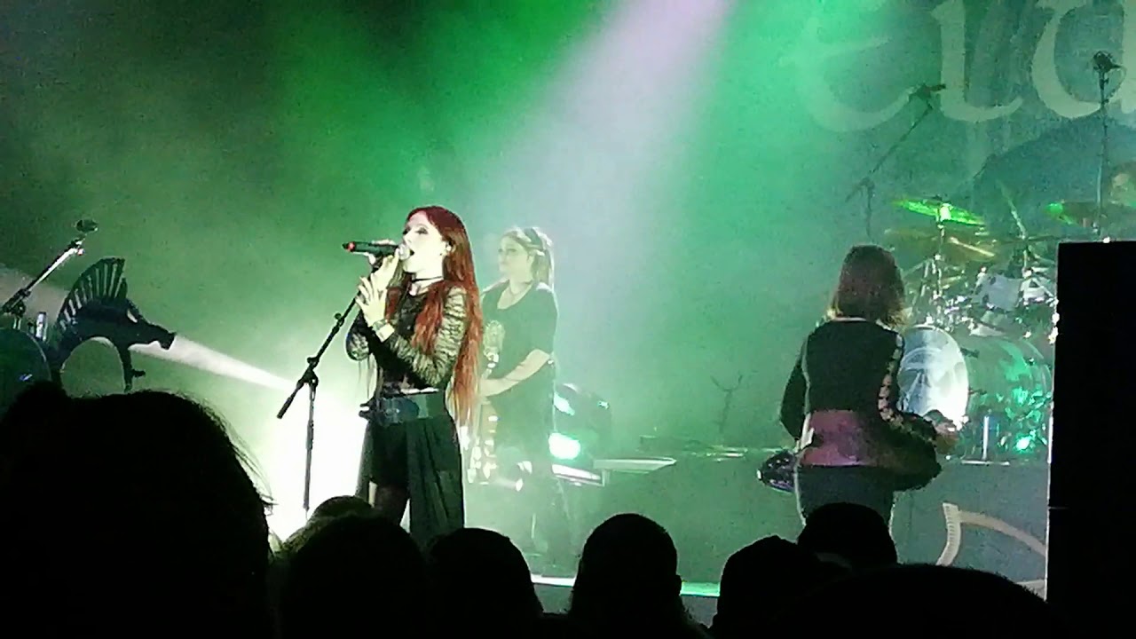 Eluveitie @ Trix Antwerpen (10-11-2019) (3)