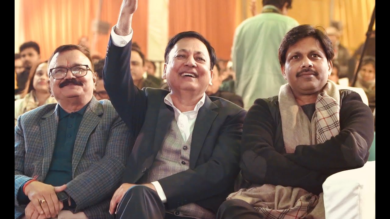 SHARIQ KAIFI@DUBAI MUSHAIRA |17TH DEC GRAND MUSHAIRA LUCKNOW