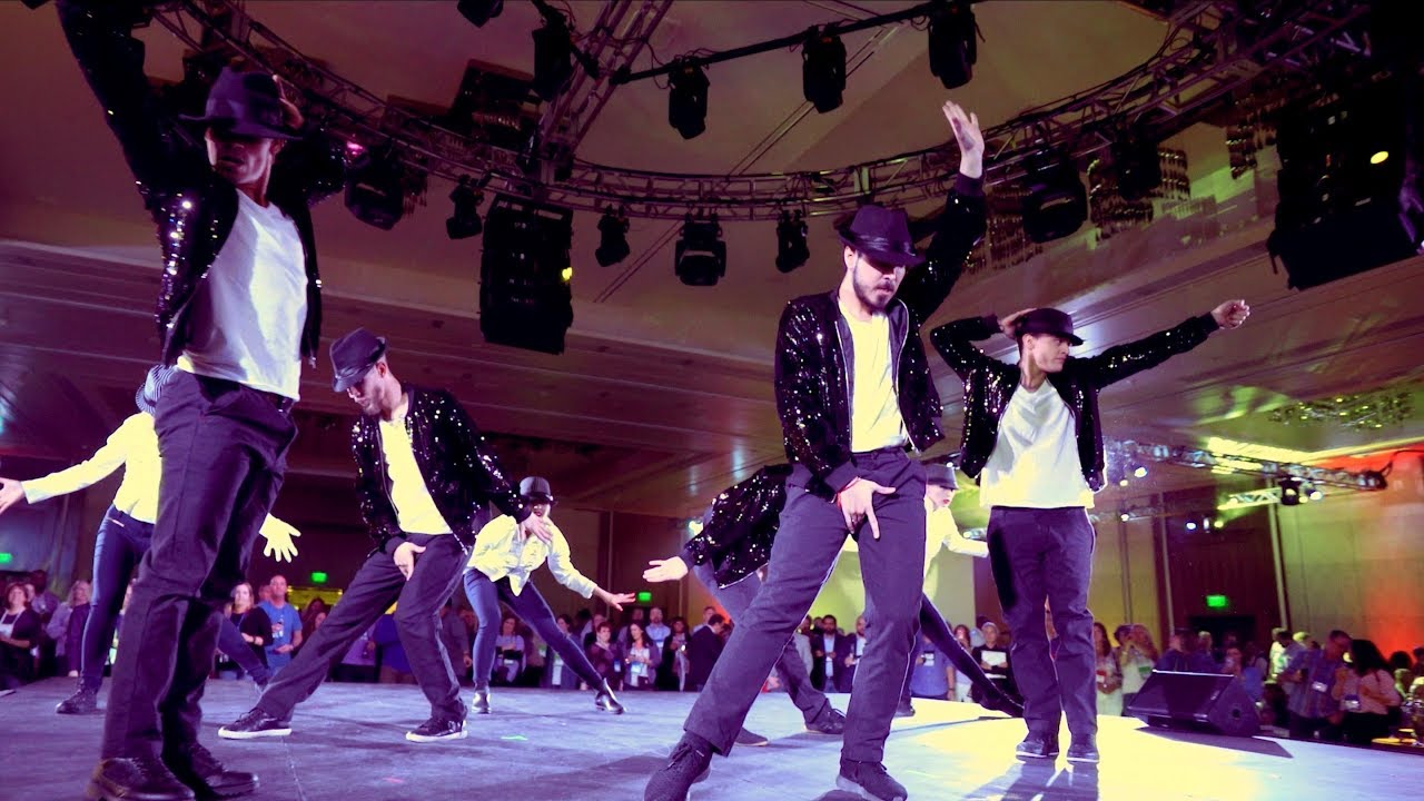 Michael Jackson Dance Mix in Las Vegas - Ricardo Walker