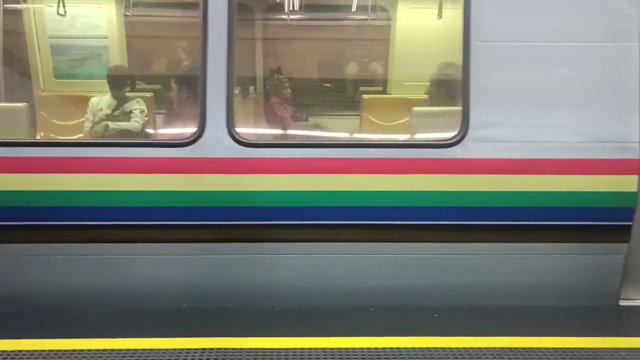 El metro de Caracas estación maternidad tren Alstom (video por David) 🧸