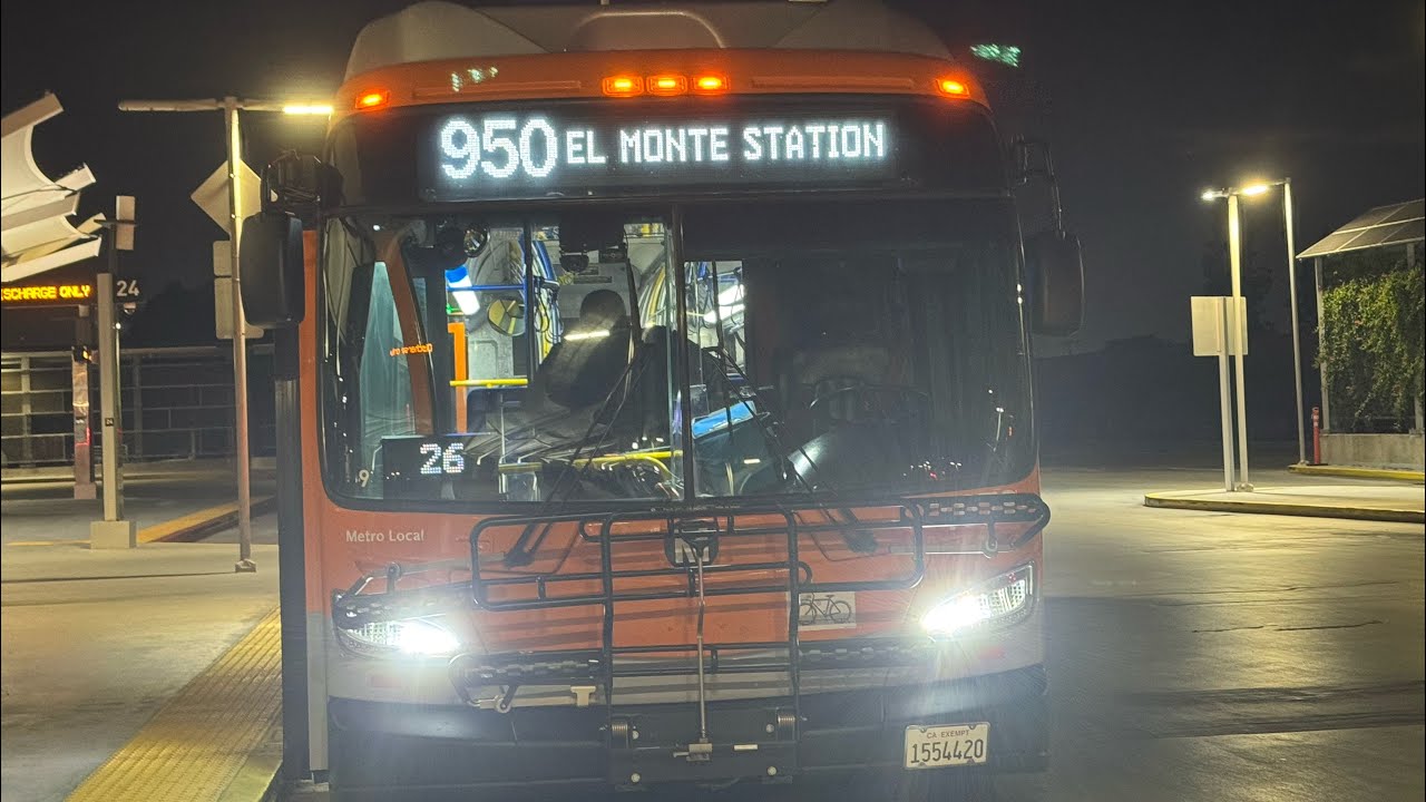 Metro, J line to El Monte station upper level XN40 2016 Ride.