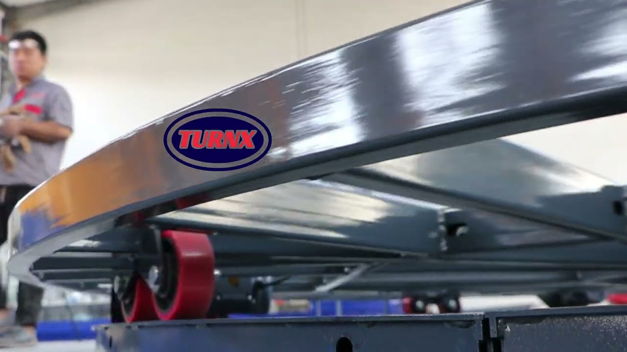 4 motors Friction drive car rotating platform from Turnx