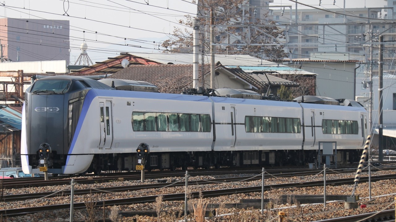 E353系モトS208編成検査入場　長野総合車両センター