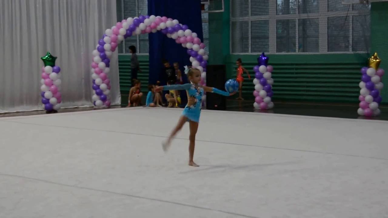 Мяч,  Устимук София, 8 лет 19.11.2016 Беликова А.Ф ДЮСШ 5