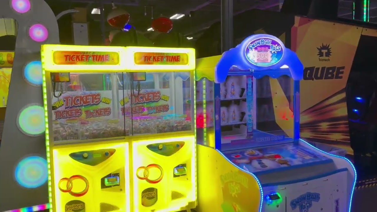 Экскурсия по батутному парку и магазину аркадных игр Bravoz! (Джексонвилл, Флорида)