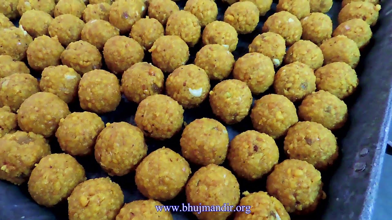 Gulaab Pak Diwali Special Sweet Bhuj Mandir 2016