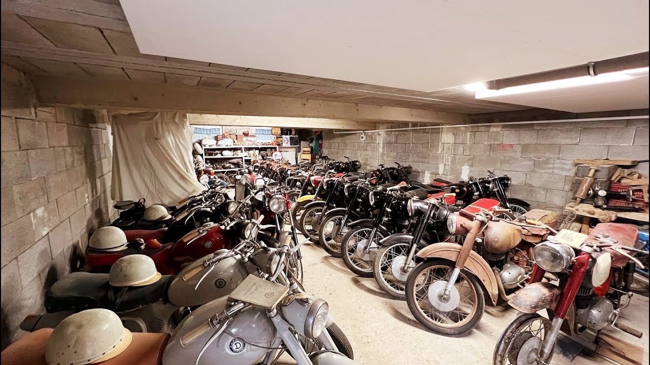 A Magyar motorkerékpárok mekkája... #pannonia #berva #csepel