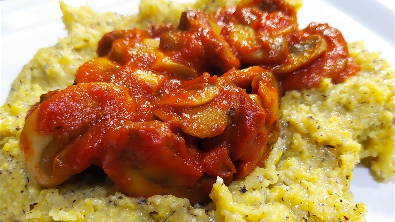 polenta con funghi al sugo
