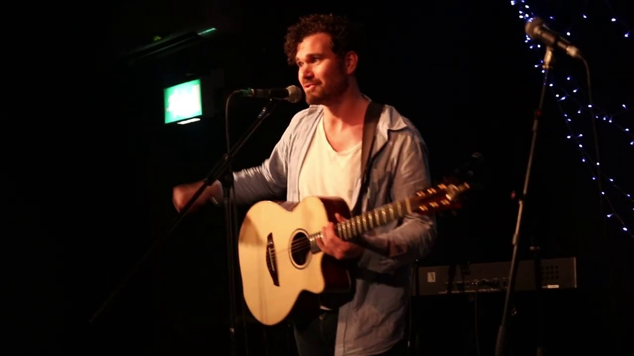 Joey Costello - I Can't Help Falling In Love With You (Live @ The Brunswick, June 2018)