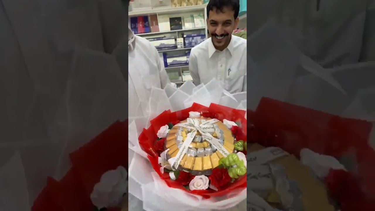 بث احمد رحيم 3 يتقضى هو ونواف ل شراء مقاضي وحلاوة العيد وردة فعلهم على الزحمه