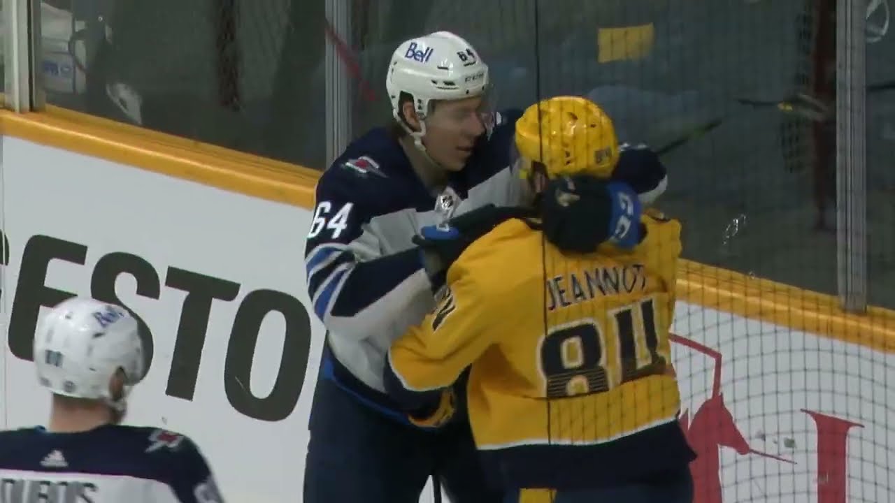 NHL Fight - Jets @ Predators - Stanley vs Jeannot - 20/01/2022