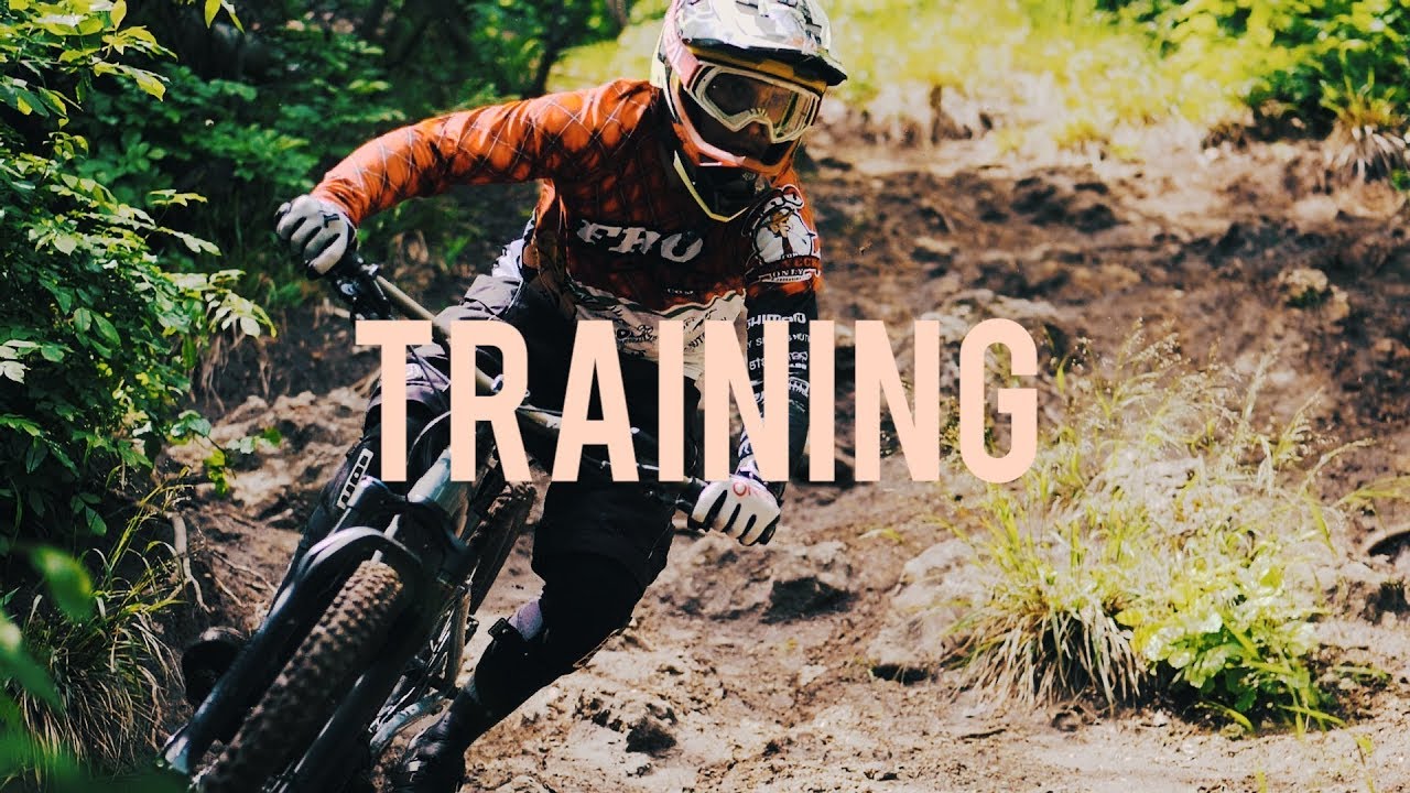 A Magyar Downhill Sportról Palotai Gáborral