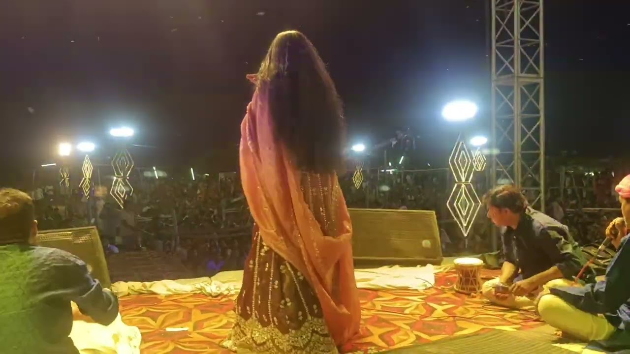 Singer Ruchi kinkar //Shiv tandav//with Dheeraj Sharma musical group Nath Nagari Bareilly #viralvide