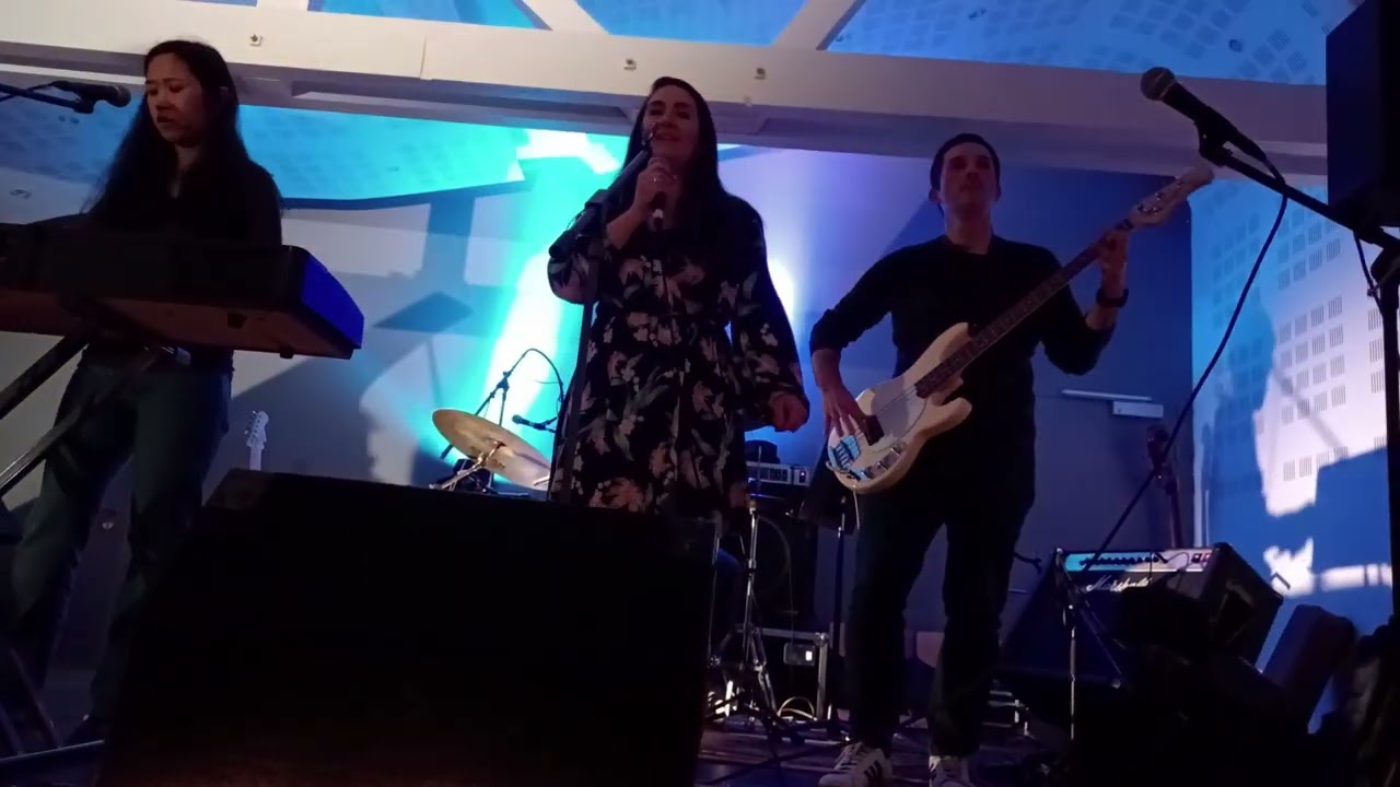 Tainted Love - Gloria Jones - Cover by Yellin Deers (EMU 2026)