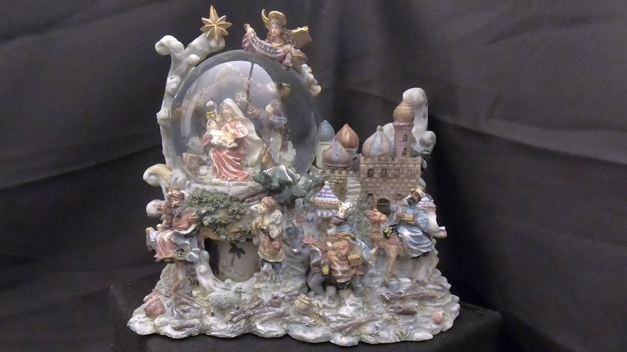 Ep. 67 - Large Nativity Scene Snow Globe Repair - Water Change - Subscriber Request