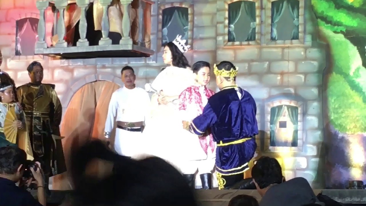 Komedya performance