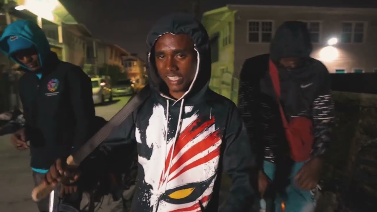 Official Dan- Empty A Clip (Official Music Video) Starring; Shamar Abrams #donttrythisathomeriddim