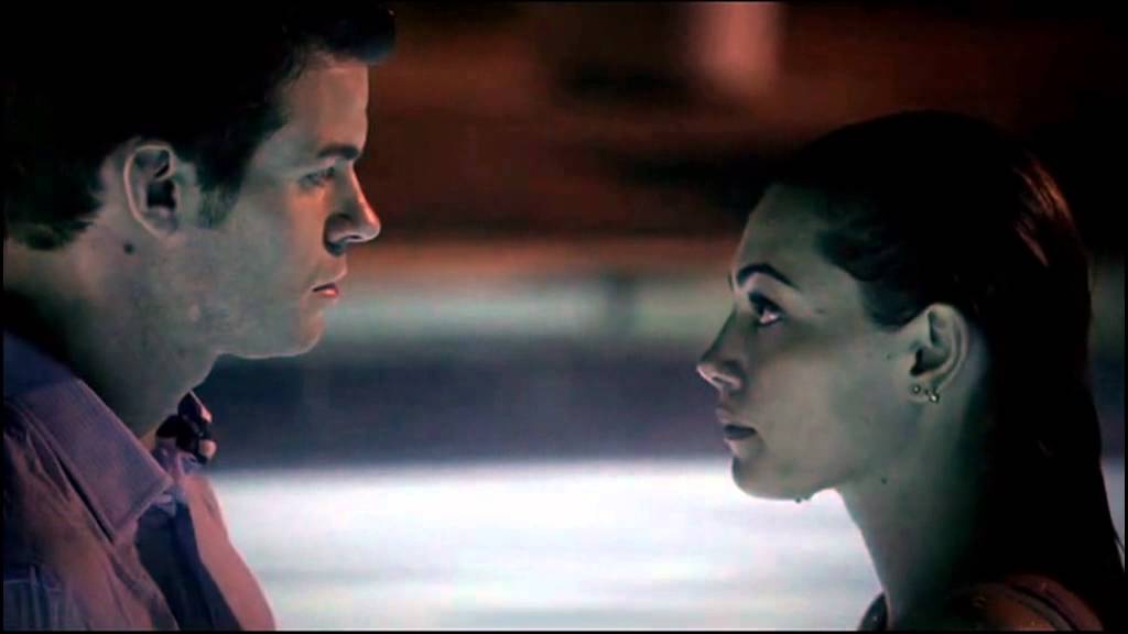 Elijah and Hayley - They don´t know about us