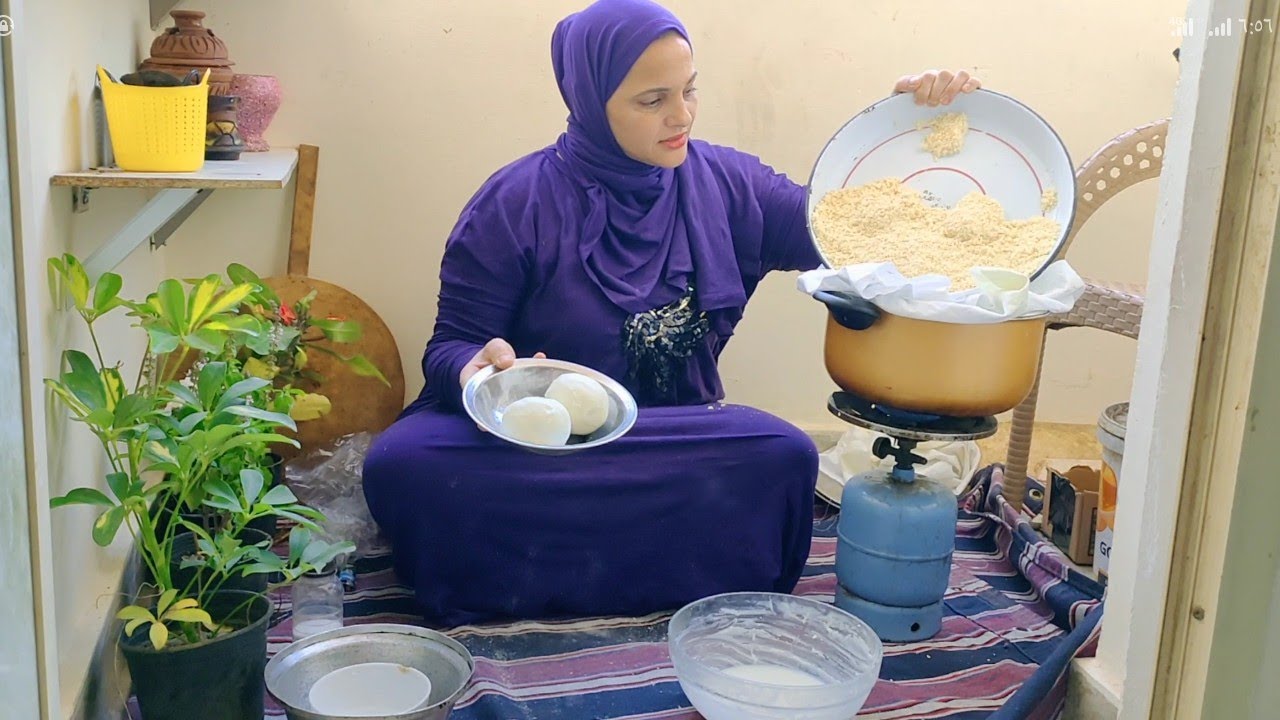الكسكسي الفلاحي بدون حله ولا دياره غربال👌بنص كيلو دقيق هتشوفو عظمه فلاحين شاطرين💪