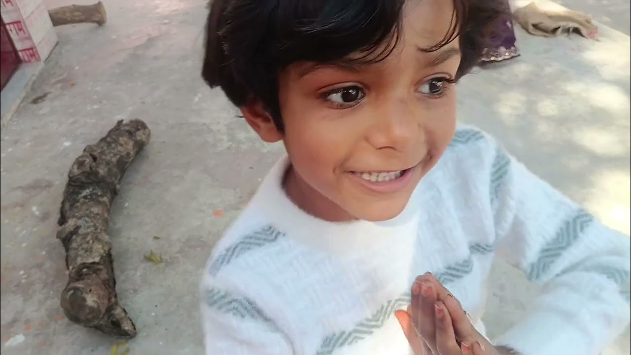 Apne gav ki galiyo me chle hm #Full village masti vlog @Nirmalakinyiduniya @YouTube #trending #viral
