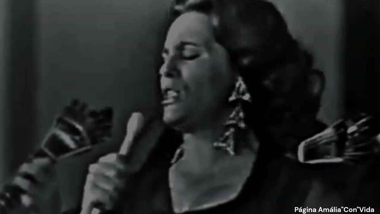 Amália Rodrigues - Meu Amor é Marinheiro Letra: Manuel Alegre Música: Alain Oulman Teatro Record