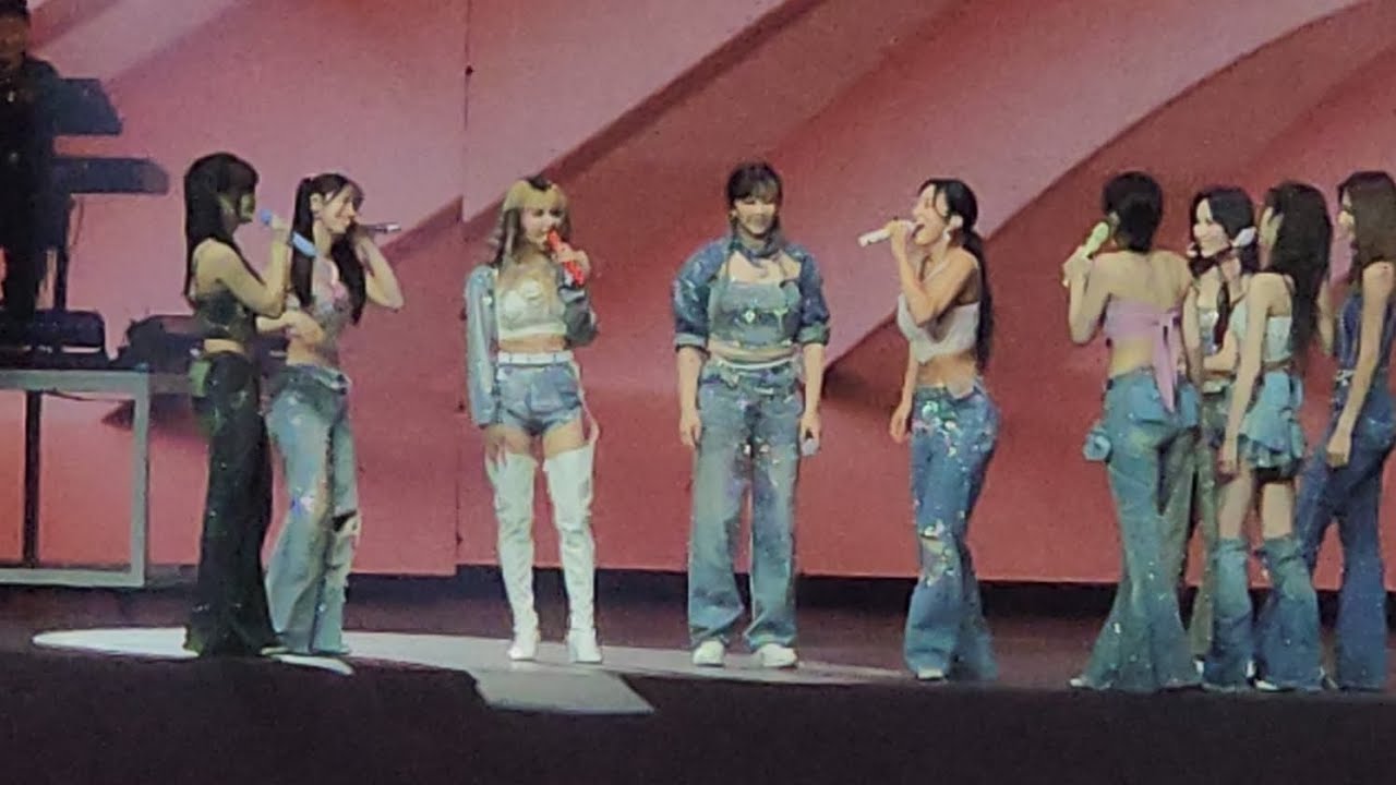 TWICE Ending Ment Ready to Be Tour in Chicago Day 2