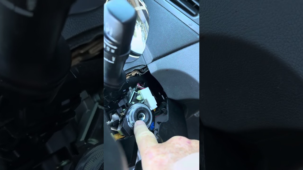 2011 Hyundai Sonata ignition key replacement. Part # 819003SA00