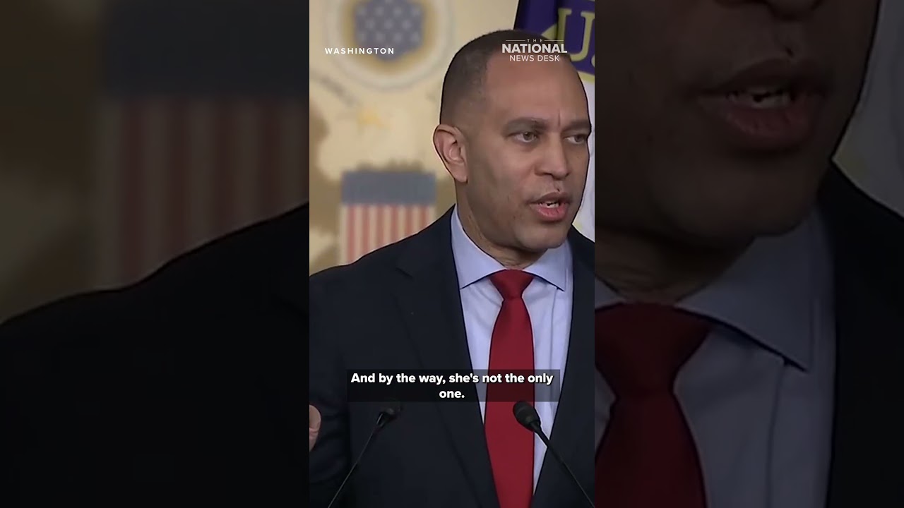 Jeffries calls for for Trump to fire Noem