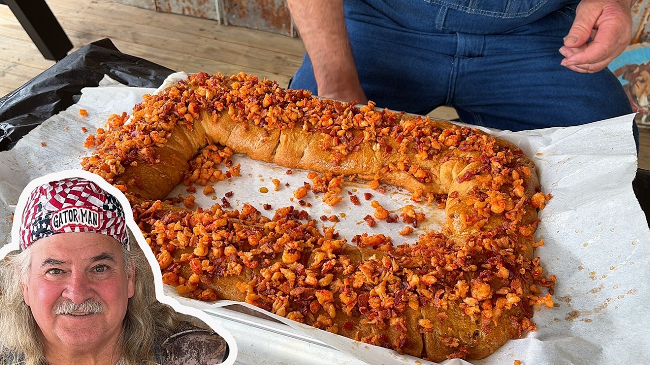 Boudin Crawfish King Cake for Mardi Gras