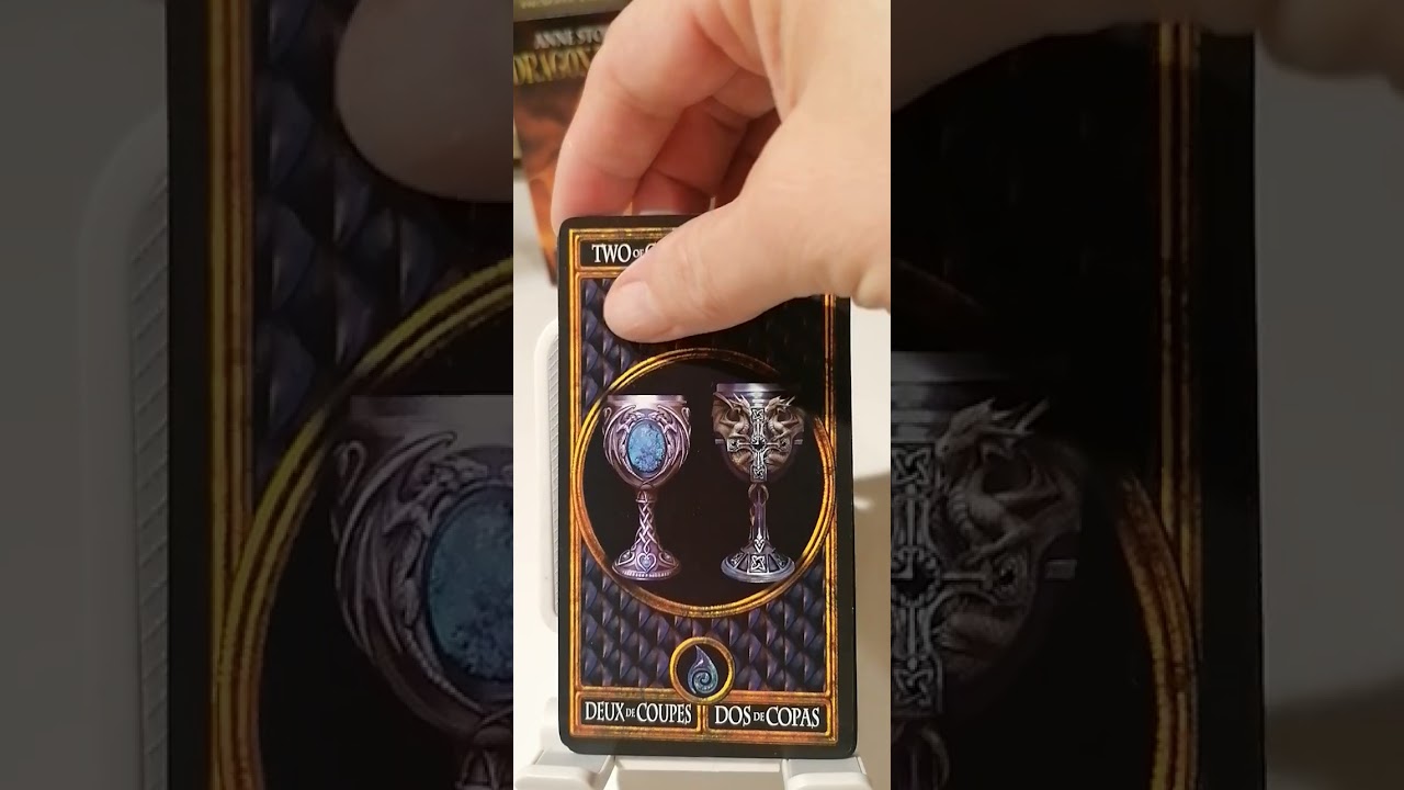 2 Двойка Кубков Чаш обзор значение Таро Anne Stokes "DragonTarot" 