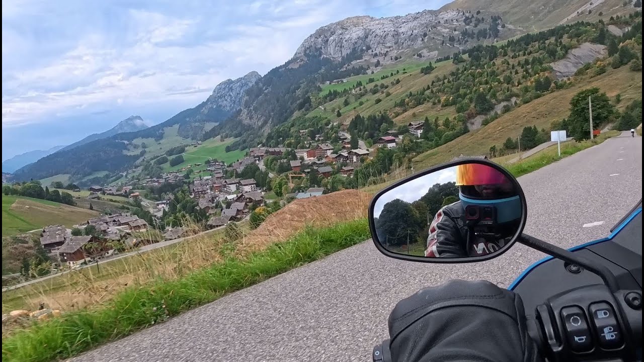 Mauvaise manip sur la caméra, je vous montre quand même le Col de La Colombière sur ma Low Rider ST