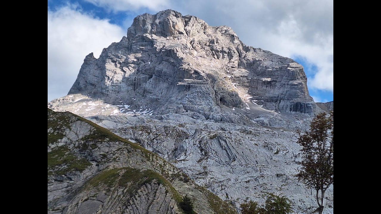 Pointe percée