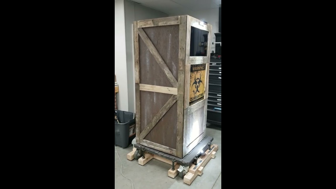 Creepy Crate (2019)