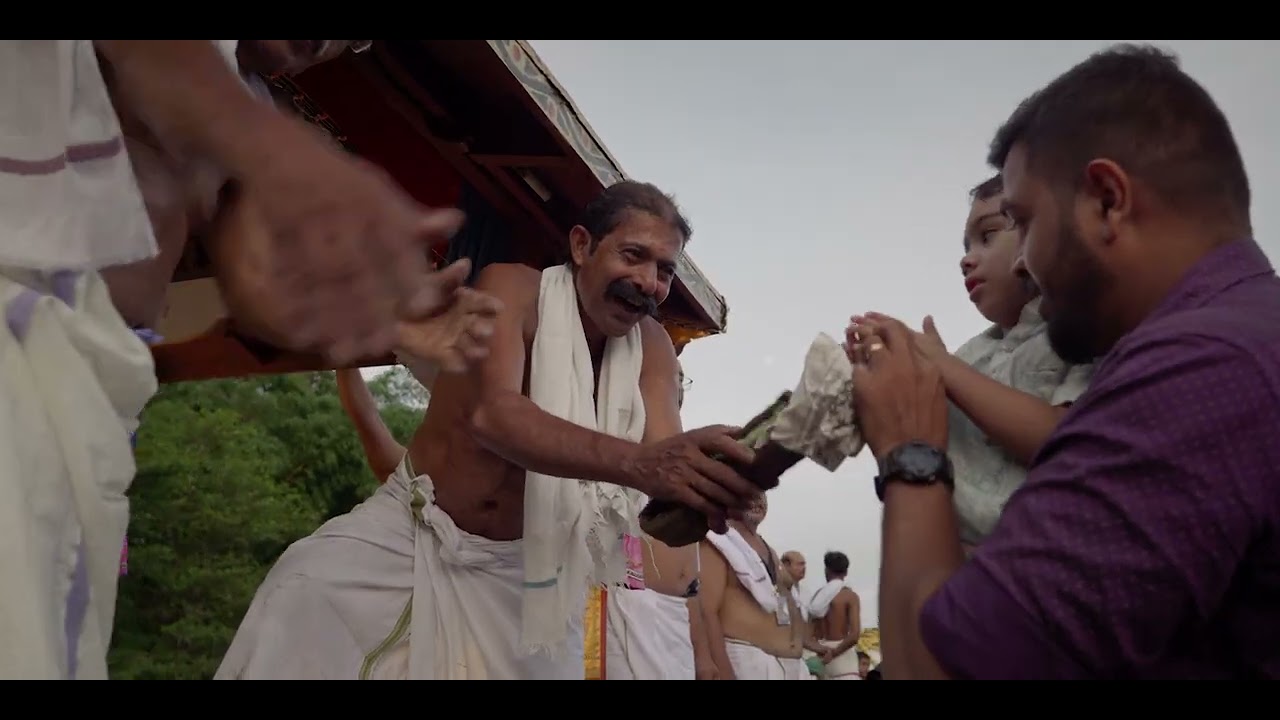 What You Didn’t Know About Aranmula Vallasadya / Babu Bhattathiri