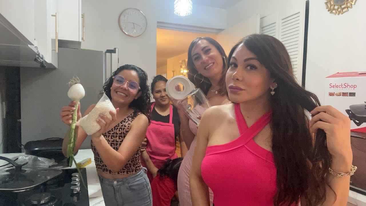 Vamos a hacer unos ricos camarones a la diabla con Rosa y Estrellas